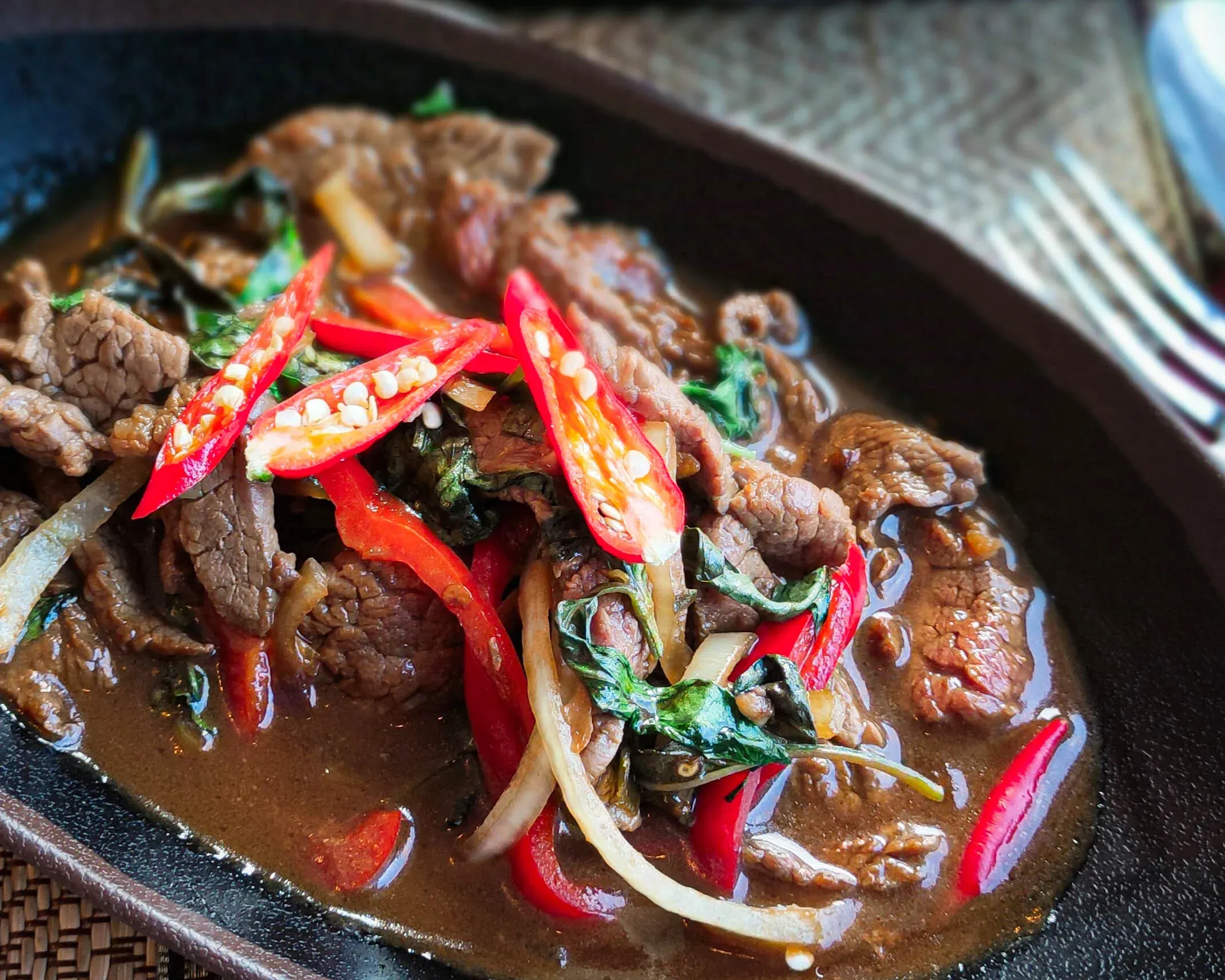 ผัดกะเพรา Phad Kaprao