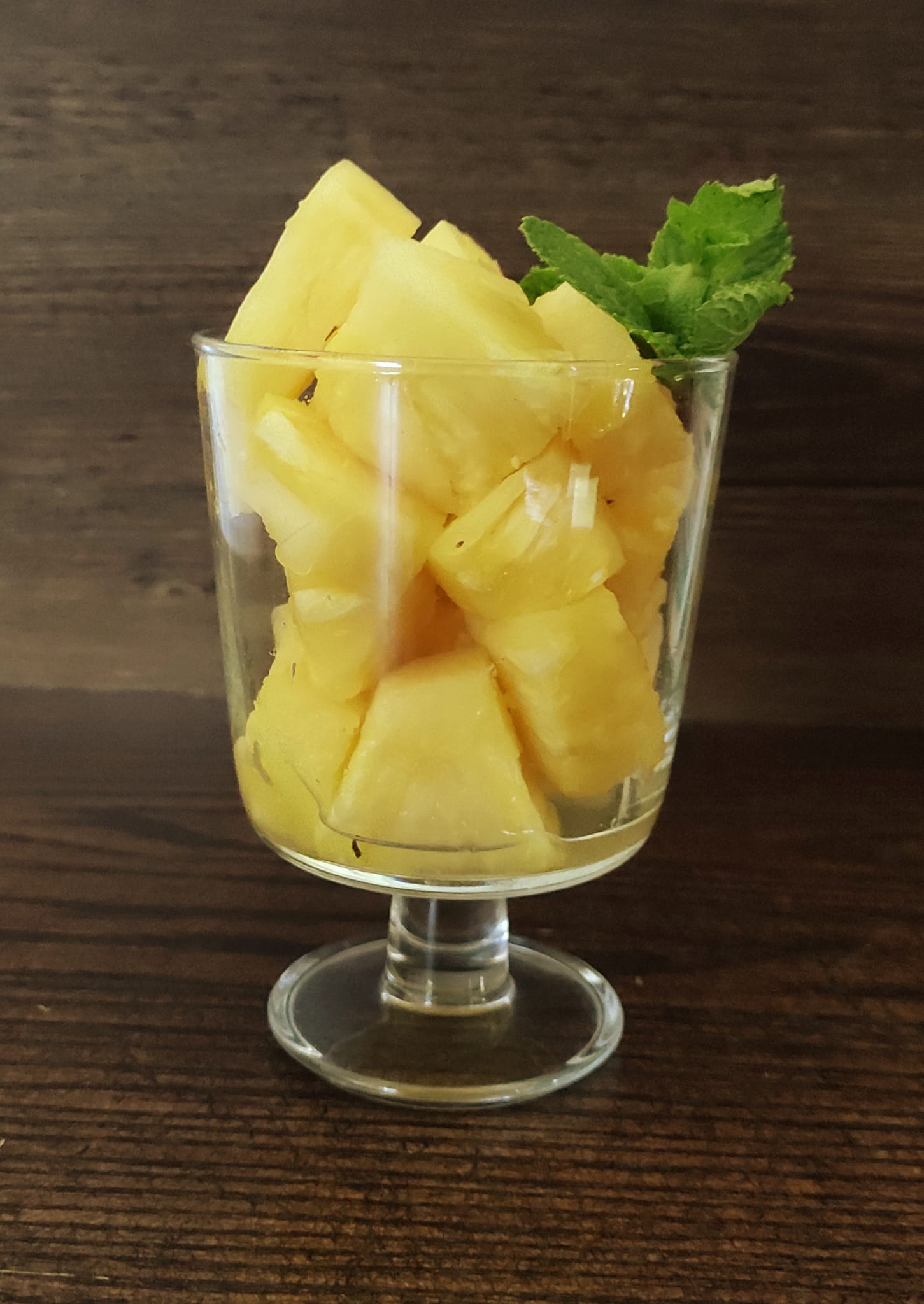 สับปะรด Ananas frais